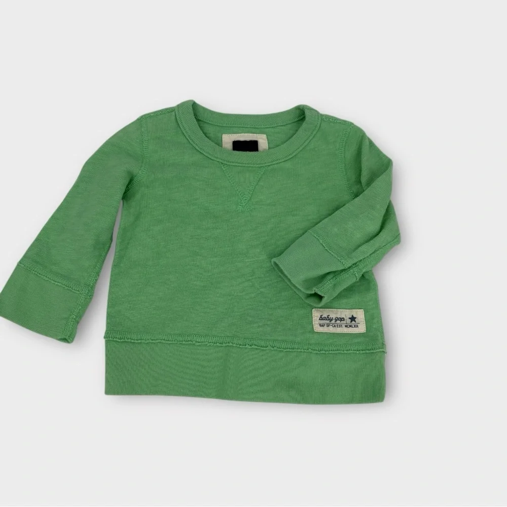 babyGap Crewneck Long Sleeve Pullover Top in Green Unisex Infant Size 6-12 Month